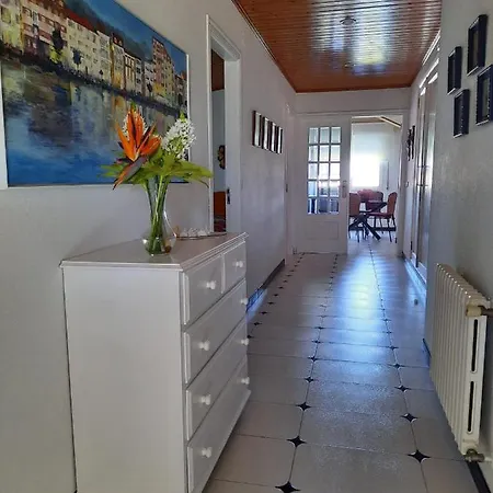 Atico En O Grove Con Jardin Apartment Exterior photo